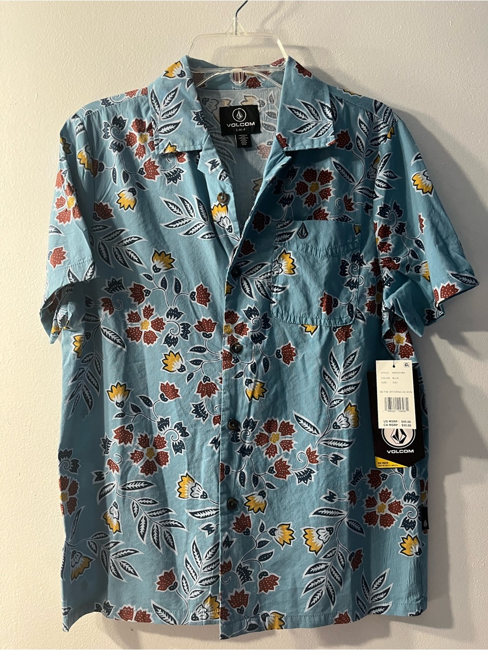 Volcom Light Blue Floral Short Sleeve Button-Up Shirt